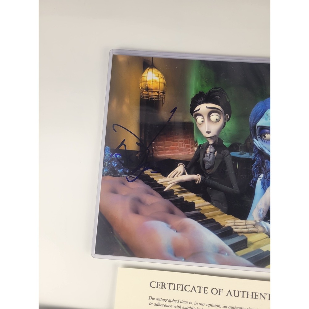 Johnny Depp Signed Corpse Bride 8x10 Photo Autograph Victor Van Dort COA - Picture 7 of 7
